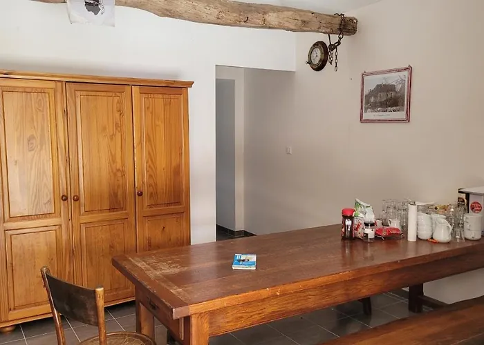 La Grange Saint-jacques Auberge de jeunesse *