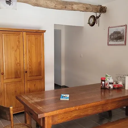 La Grange Saint-jacques Hostel *